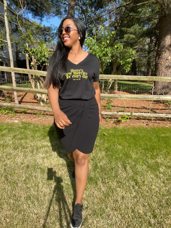 New Mercies | Black | Relaxed Fit T-Shirt